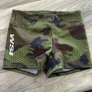 Women’s WSI camo shorts, medium